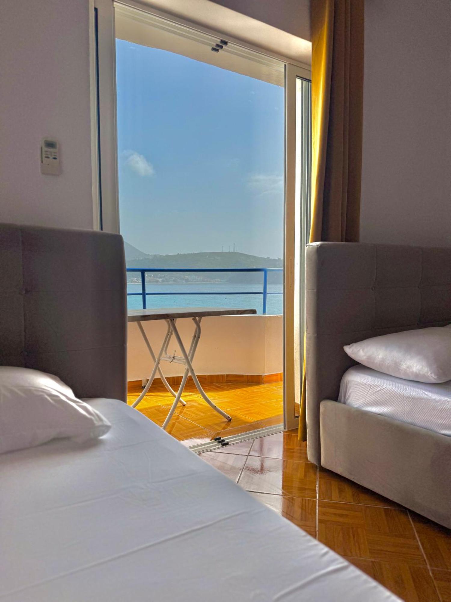 Room With Amazing Sea View Himarë Exterior foto