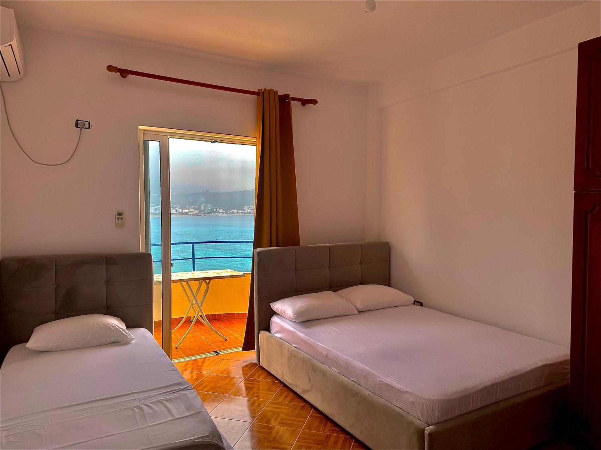 Room With Amazing Sea View Himarë Exterior foto